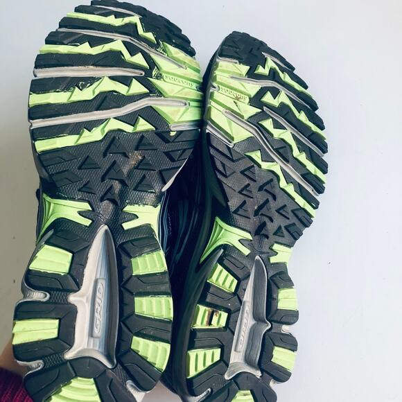 Saucony 'Cohesion 7' Women's SZ 11 Purple Sneaker Lime Green - Picture 6 of 10